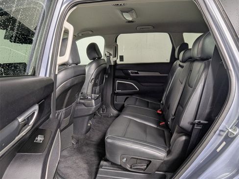 Used 2020 Kia Telluride LX image 23