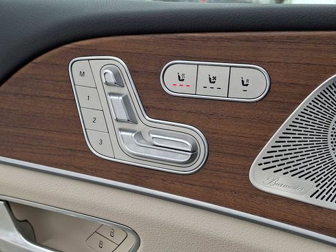 Certified 2022 Mercedes-Benz GLS 450 4MATIC image 24