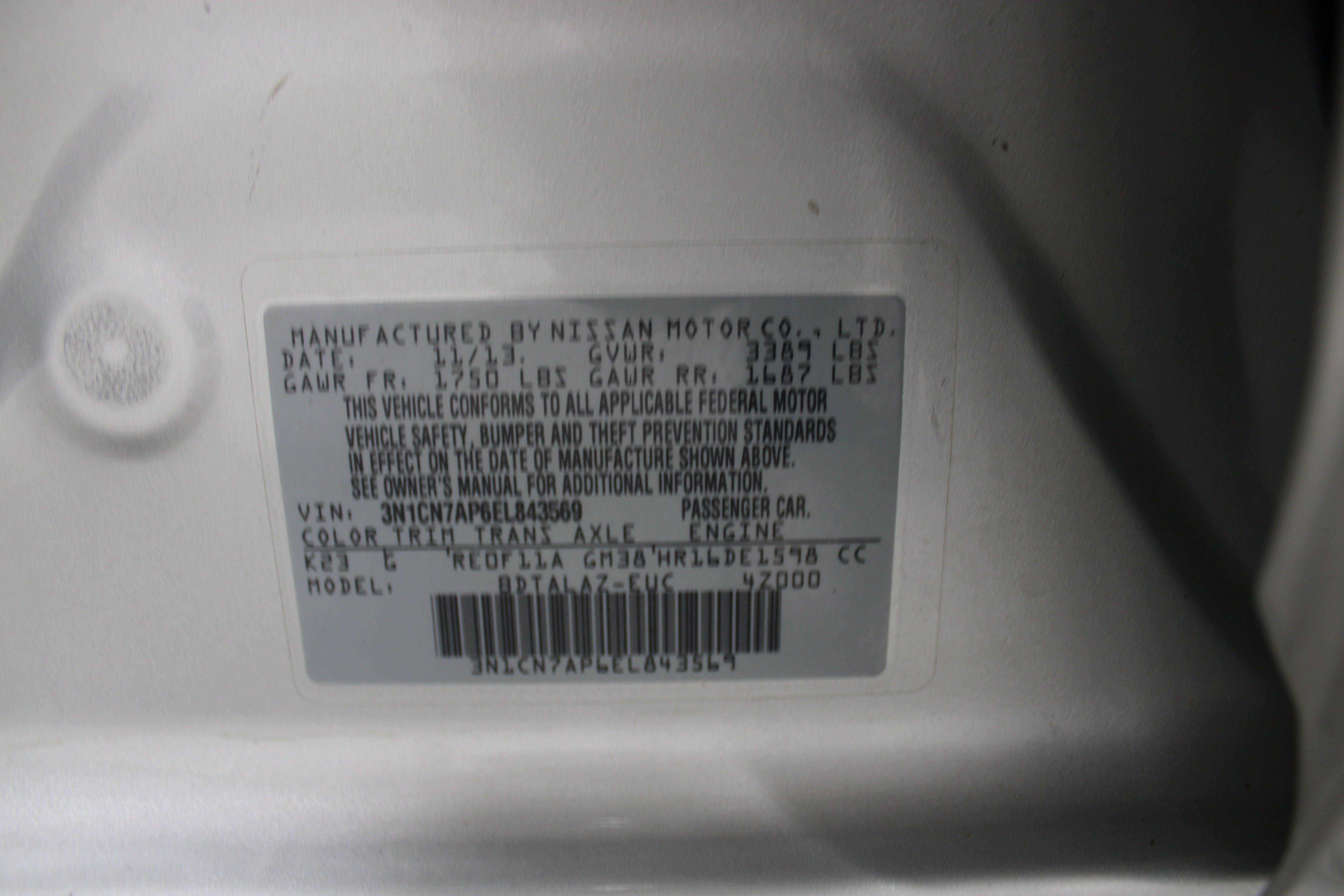 Used 2014 Nissan Versa S Plus FWD image 30