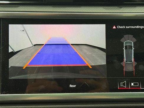 Certified 2025 Audi Q3 2.0T Premium w/ Convenience Package image 18