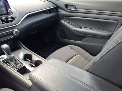 Certified 2025 Nissan Altima 2.5 S image 13