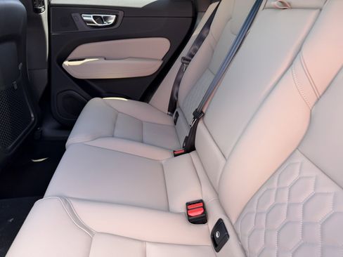 New 2026 Volvo XC60 B5 Plus w/ Climate Package AWD/4WD image 16