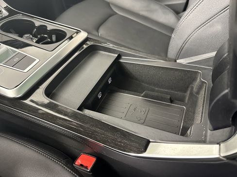 Used 2023 Audi Q7 3.0T Premium Plus w/ Premium Plus Package image 9