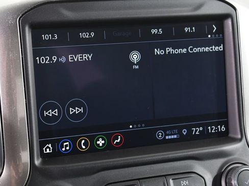 Used 2021 Chevrolet Silverado 1500 LT AWD/4WD image 26