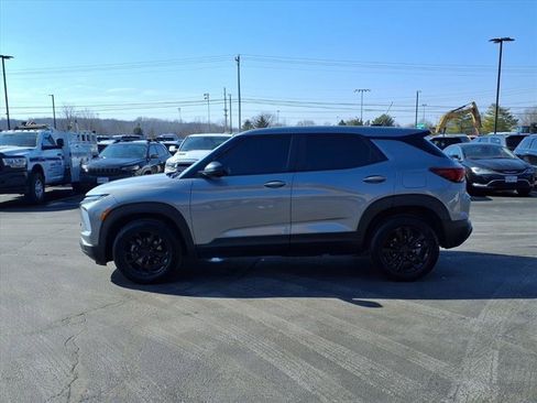 Used 2024 Chevrolet TrailBlazer LS image 15