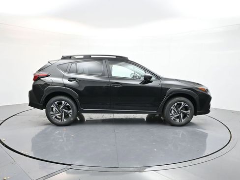 Used 2026 Subaru Crosstrek 2.0i Premium image 8