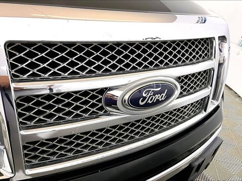 Used 2012 Ford F150 Lariat w/ Lariat Chrome Pkg RWD image 23