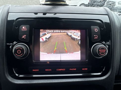 Used 2019 RAM ProMaster 2500 w/ Interior Convenience Group image 13