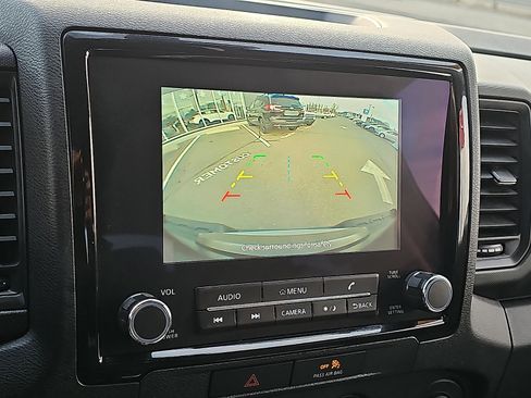 Used 2022 Nissan Frontier S w/ Technology Package image 18