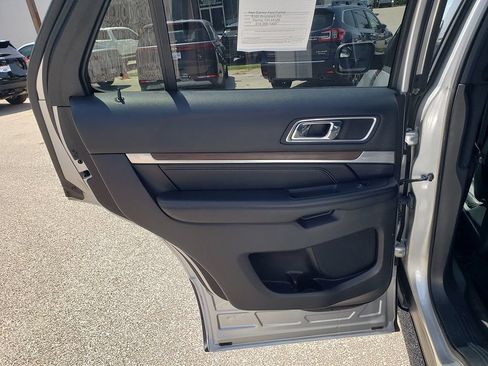 Used 2016 Ford Explorer Limited AWD/4WD image 12