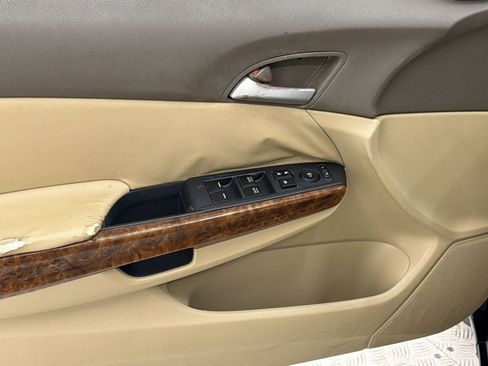 Used 2009 Honda Accord EX image 13