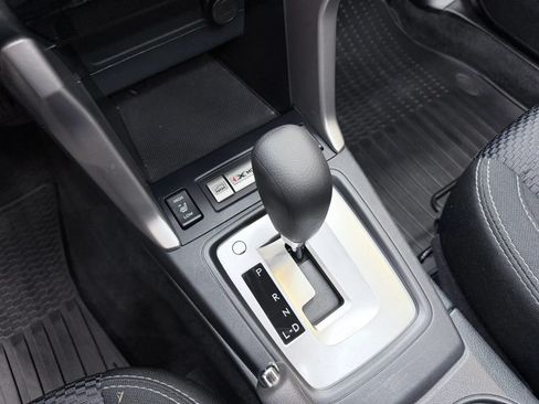 Used 2018 Subaru Forester 2.5i Premium AWD/4WD image 19
