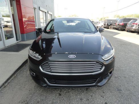 Used 2013 Ford Fusion Titanium w/ Titanium Driver Assist Pkg image 6