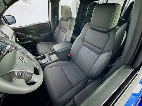 New 2026 Nissan Frontier SV w/ All-Weather Content Package AWD/4WD image 17
