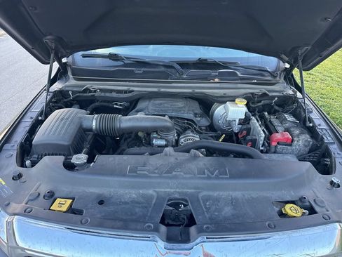 Used 2019 RAM 1500 Tradesman AWD/4WD image 10