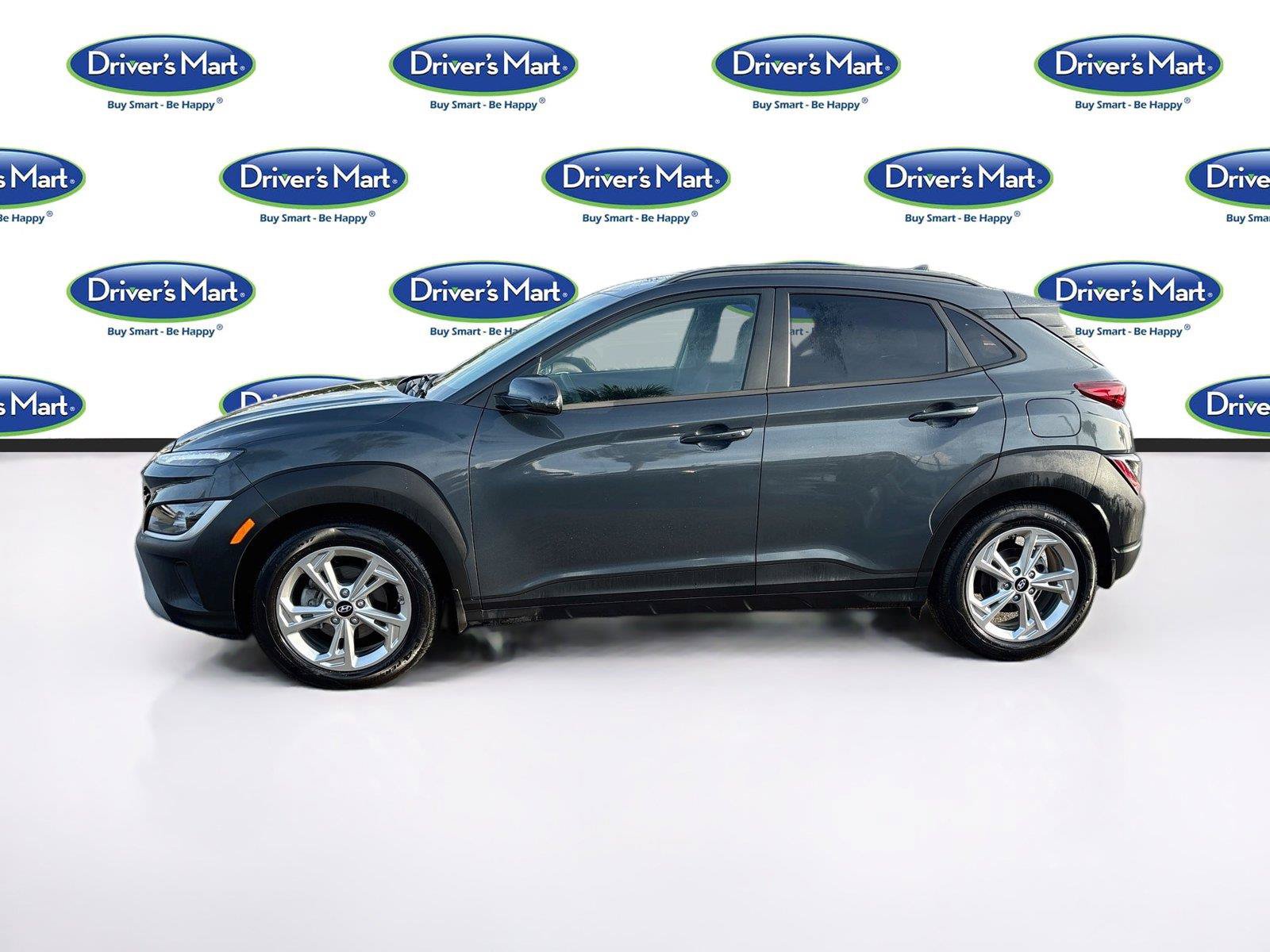 Used 2022 Hyundai Kona SEL w/ Cargo Package FWD image 4