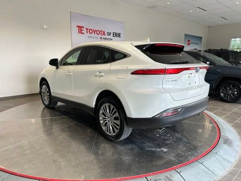 Used 2022 Toyota Venza Limited w/ Advanced Technology Package AWD/4WD image 4