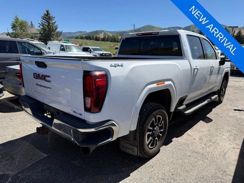 Used 2020 GMC Sierra 2500 SLE w/ Preferred Package AWD/4WD image 6