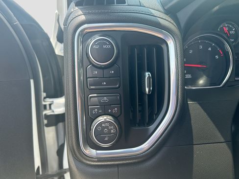 Used 2023 Chevrolet Silverado 2500 LT AWD/4WD image 10