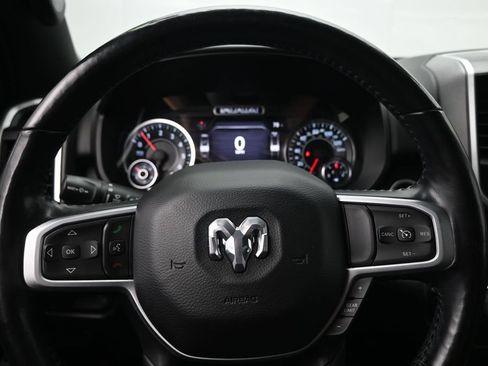 Used 2020 RAM 1500 Big Horn AWD/4WD image 12