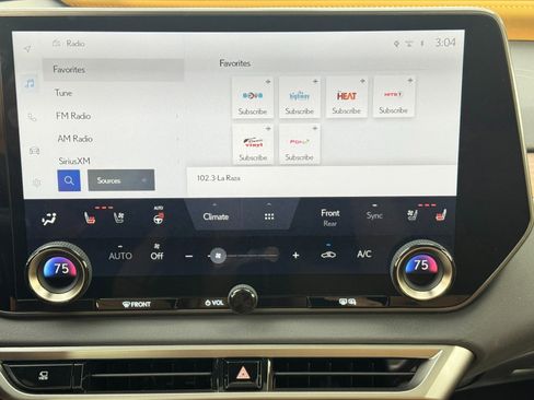 Used 2023 Lexus RX 350 Premium Plus w/ Cold Area Package image 28