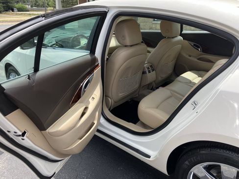 Used 2013 Buick LaCrosse Premium w/ Driver Confidence Package FWD image 22
