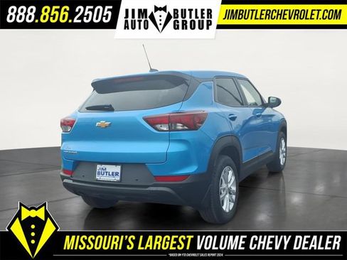 New 2026 Chevrolet TrailBlazer LS w/ LS Convenience Package FWD image 4