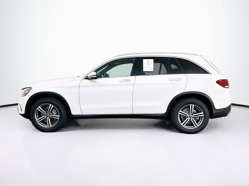Used 2021 Mercedes-Benz GLC 300 4MATIC image 4