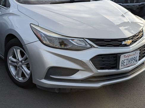 Used 2018 Chevrolet Cruze LT w/ LT Fleet Convenience Package image 14