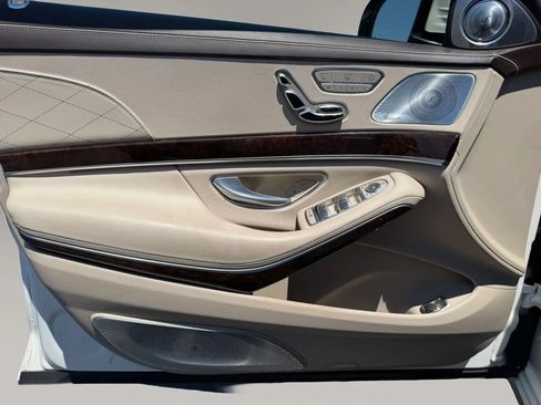 Used 2019 Mercedes-Benz S 560 Sedan image 8