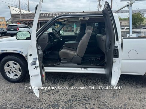 Used 2005 Chevrolet Silverado 1500 LS w/ Light Duty Power Package image 9