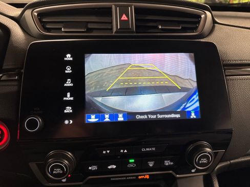 Used 2017 Honda CR-V Touring image 22