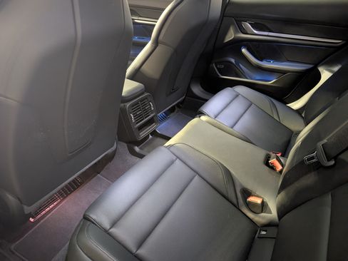 Certified 2025 Porsche Taycan AWD/4WD image 22