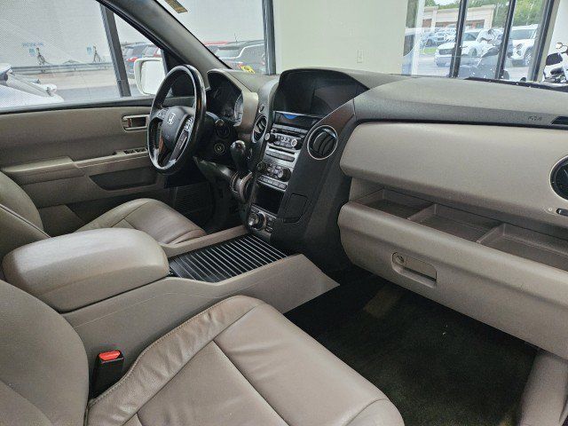 Used 2014 Honda Pilot Touring image 15