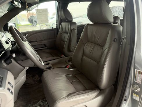 Used 2010 Honda Odyssey EX-L image 14