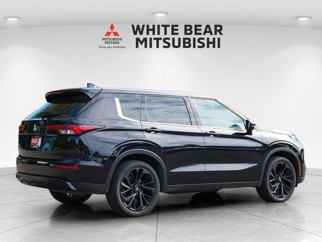 Used 2022 Mitsubishi Outlander SEL Black Edition AWD/4WD image 5