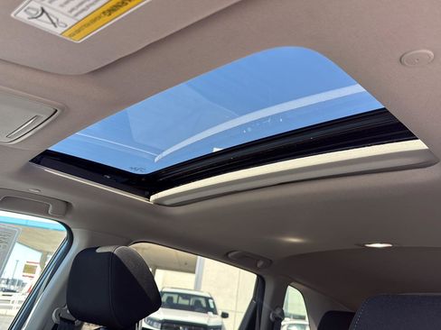 Used 2023 Honda CR-V EX image 22