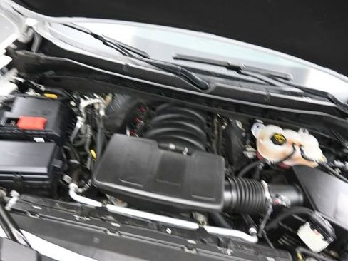 Used 2024 Chevrolet Tahoe LT w/ LT Signature Plus Package AWD/4WD image 32