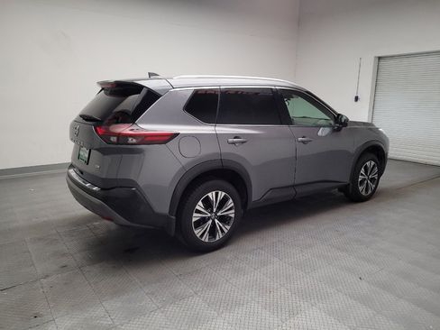 Used 2021 Nissan Rogue SV w/ Premium Package FWD image 10