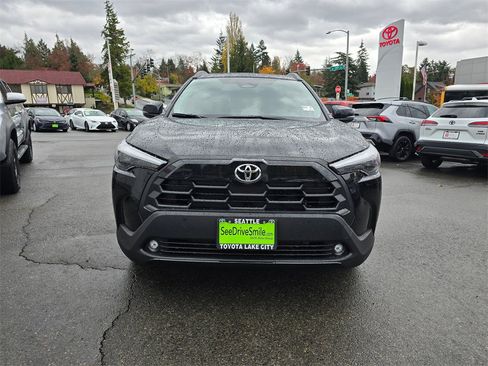 New 2026 Toyota Corolla Cross XLE image 2