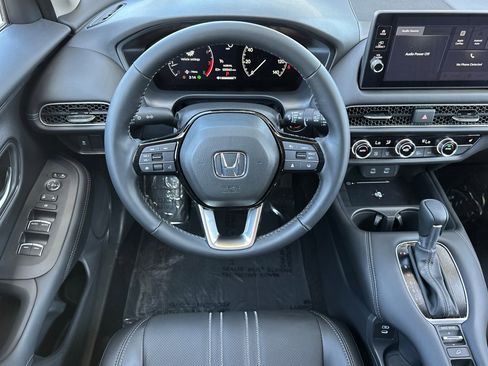 New 2026 Honda HR-V EX-L image 14