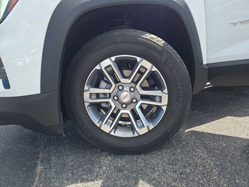Used 2025 GMC Terrain Elevation FWD image 28