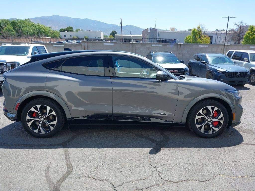 Used 2021 Ford Mustang Mach-E Premium w/ Equipment Group 301A AWD/4WD image 4