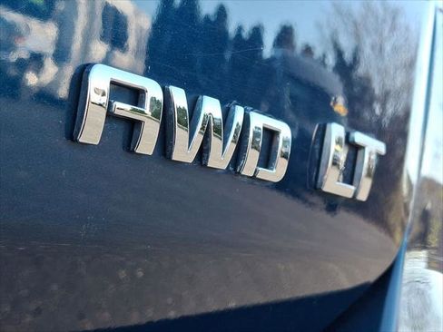 Used 2021 Chevrolet Equinox LT AWD/4WD image 23