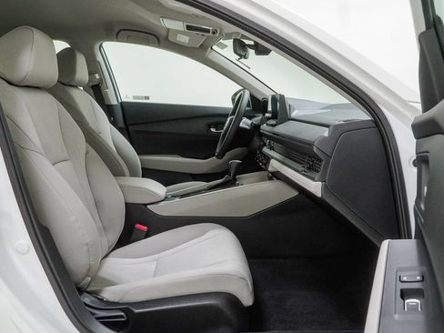 New 2026 Honda Accord LX image 32