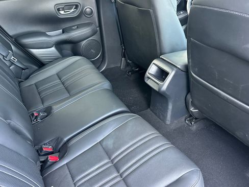 Used 2024 Honda HR-V EX-L image 29