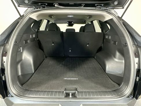 Used 2025 Hyundai Tucson SE image 20