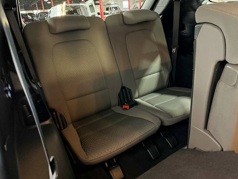 Used 2017 Hyundai Santa Fe SE image 38