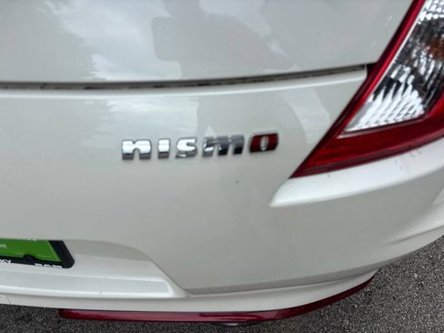 Used 2019 Nissan 370Z NISMO RWD image 37