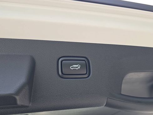 New 2026 Kia Sportage EX FWD image 11